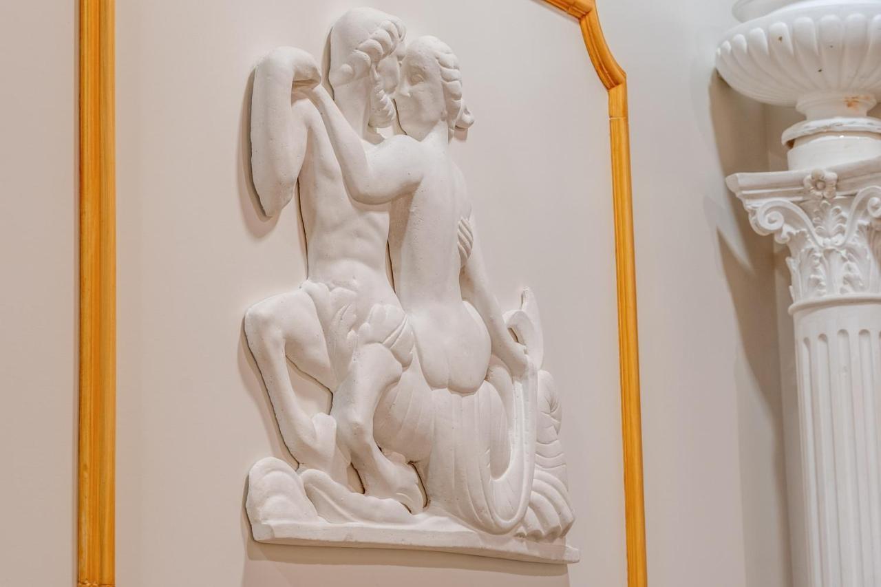 Alojamento de Acomodação e Pequeno-almoço Matisse Royal 2*