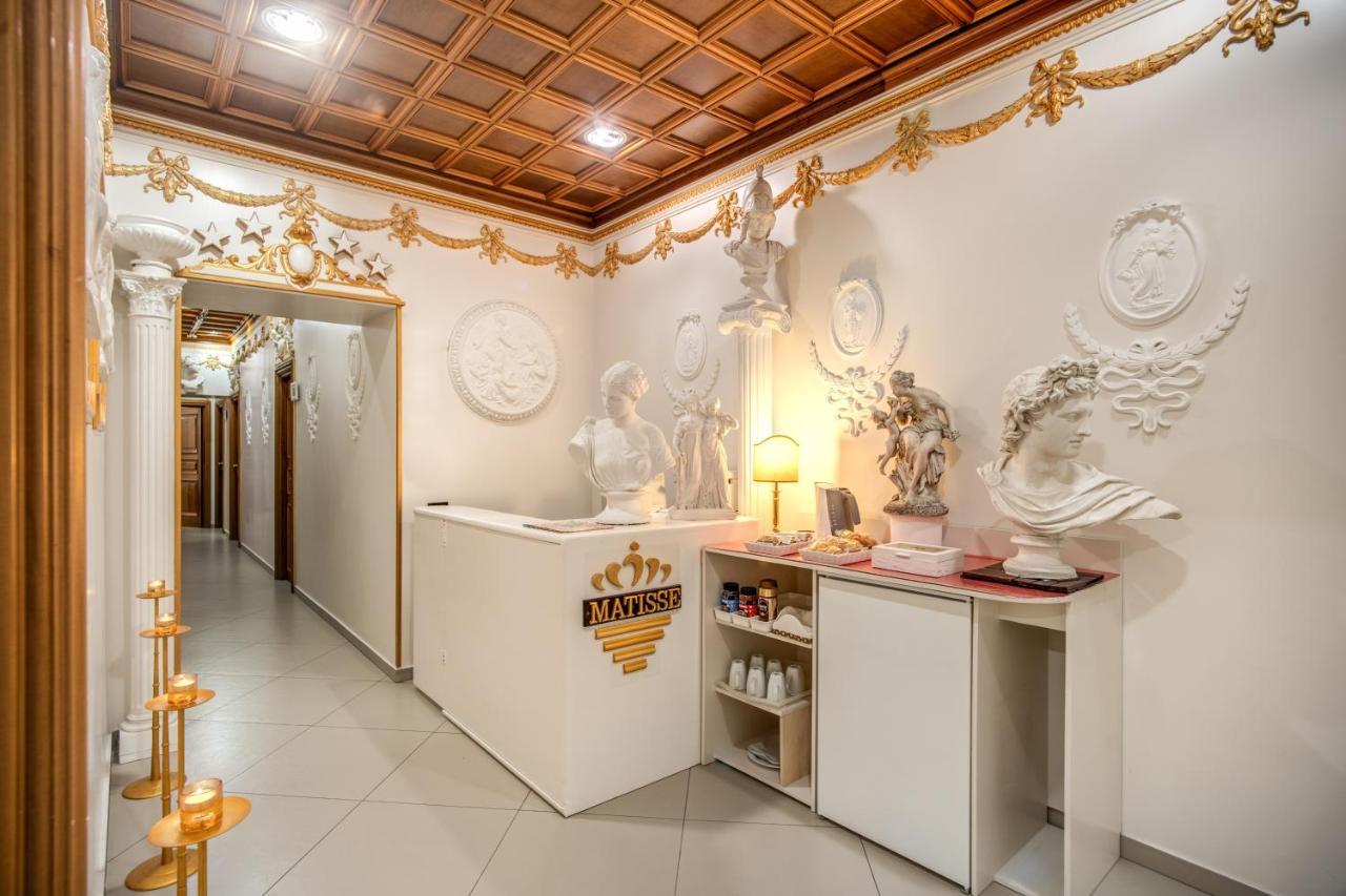 Matisse Royal Acomodação com café da manhã  2*